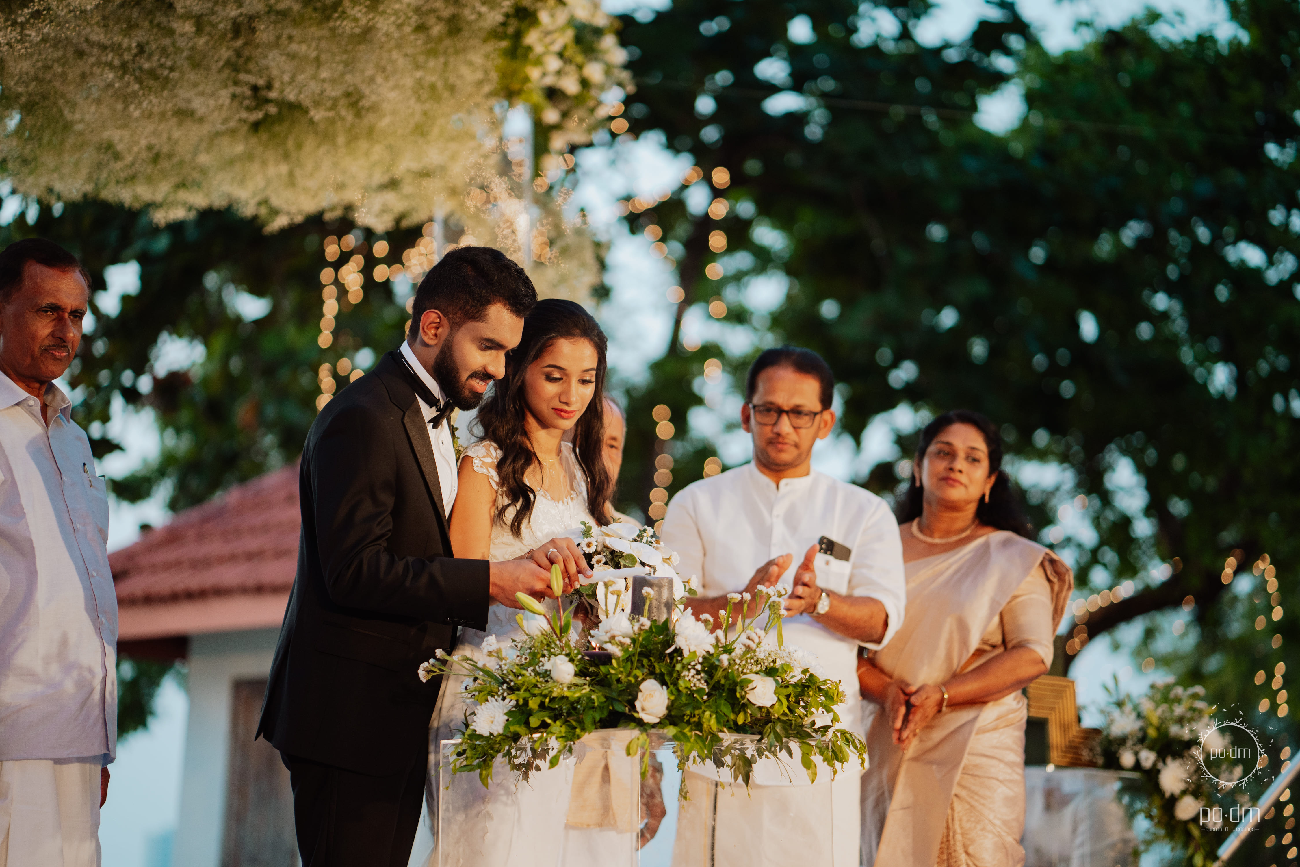 Couple at a PODM destination wedding